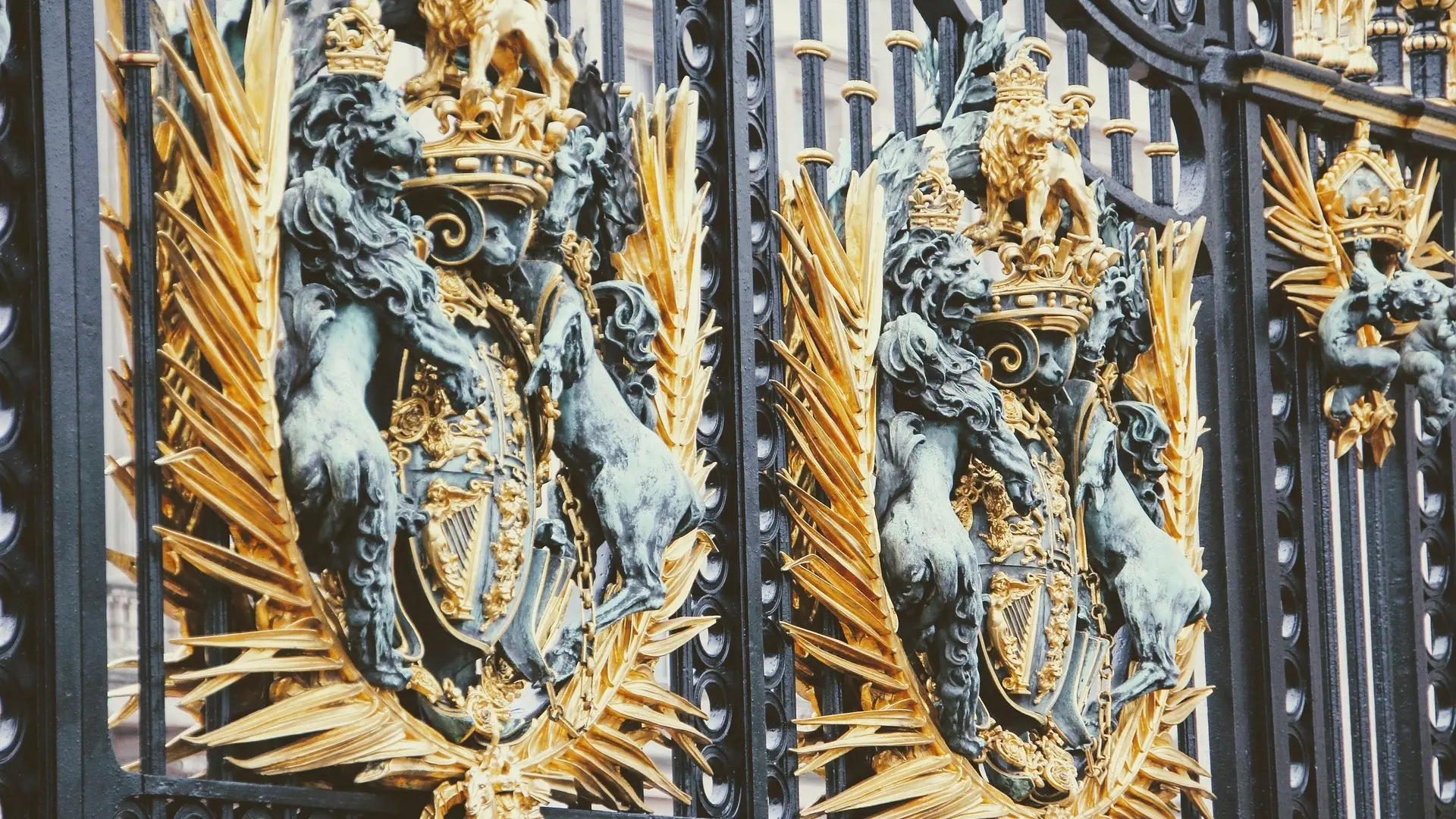 Entrance to The Kings Gallery at Buckingham Palace