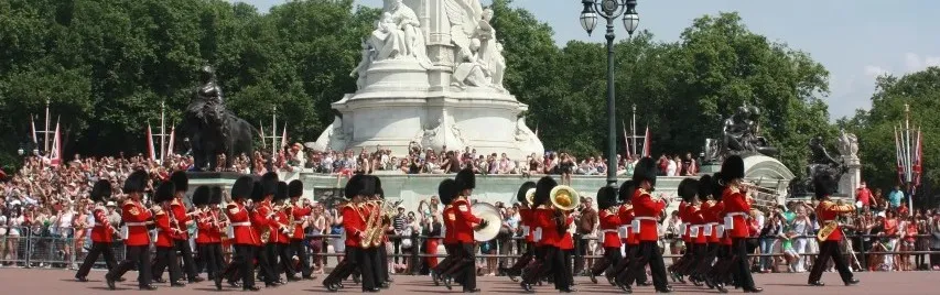 Changing the Guard Dates & Times for Buckingham Palace