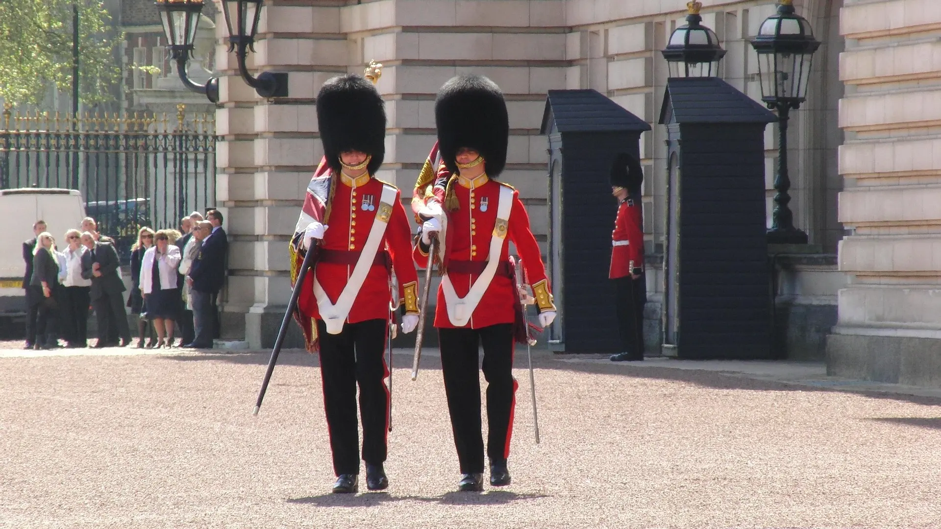 Guards of the british household division outside Buckingham Palace